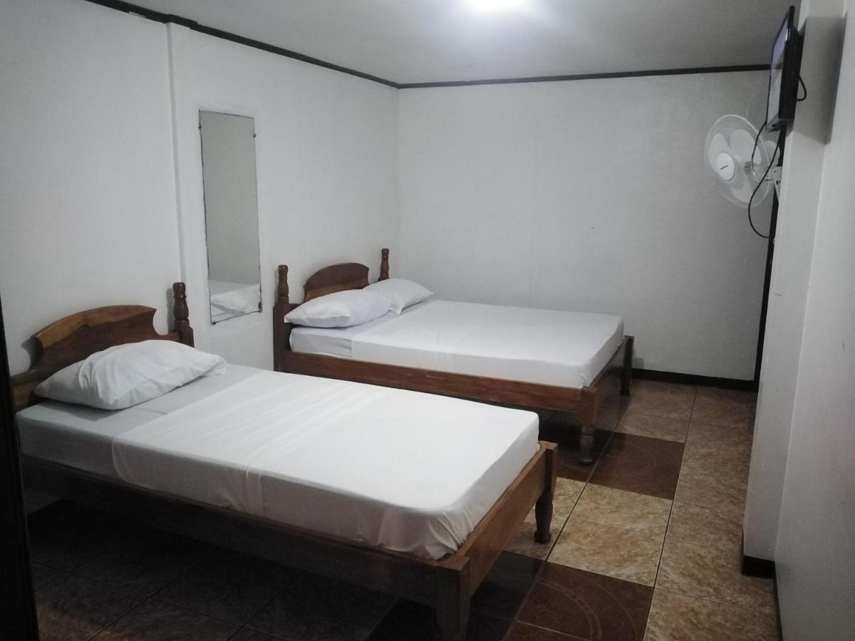 Hostel Orozco - Costa Rica Rio Cuarto Екстер'єр фото