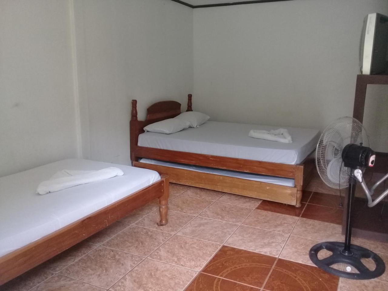 Hostel Orozco - Costa Rica Rio Cuarto Екстер'єр фото