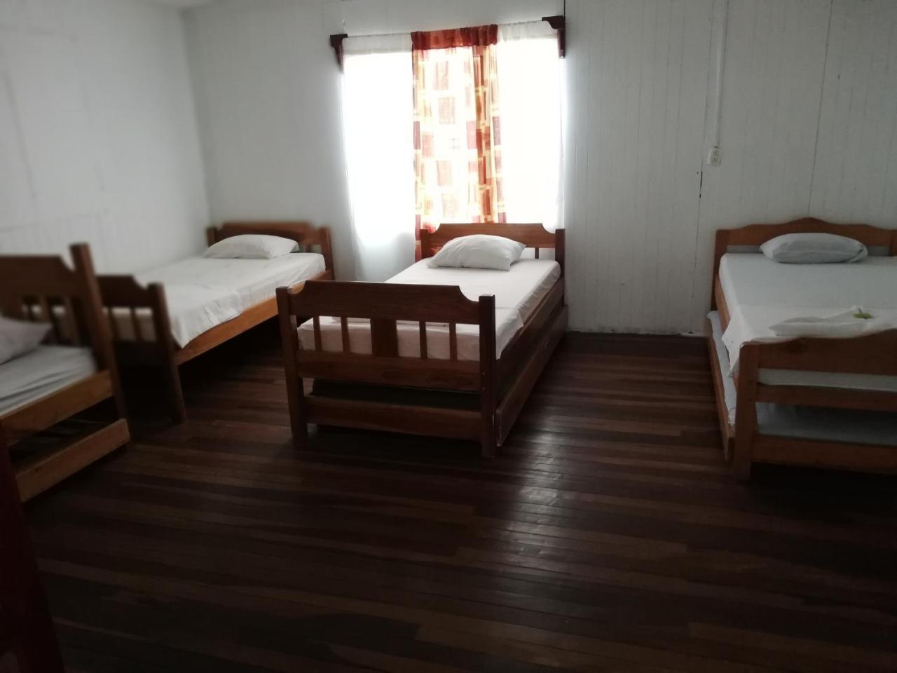Hostel Orozco - Costa Rica Rio Cuarto Екстер'єр фото