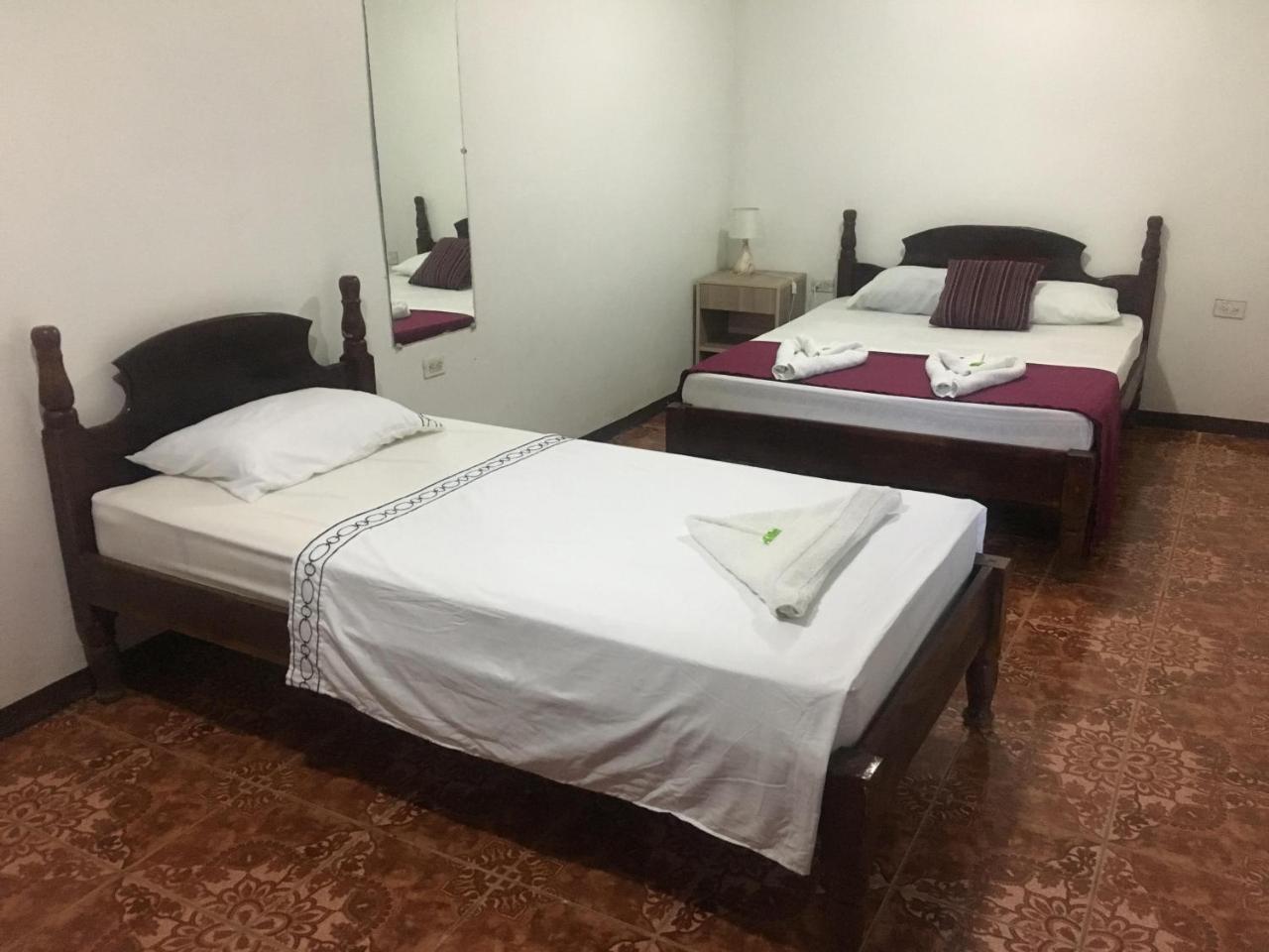 Hostel Orozco - Costa Rica Rio Cuarto Екстер'єр фото