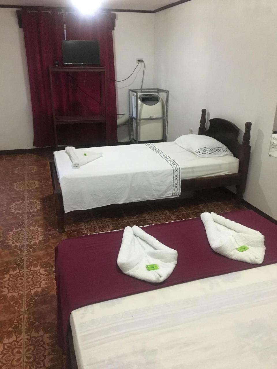 Hostel Orozco - Costa Rica Rio Cuarto Екстер'єр фото