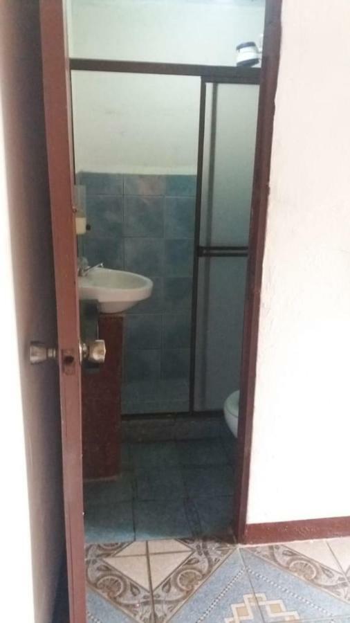 Hostel Orozco - Costa Rica Rio Cuarto Екстер'єр фото